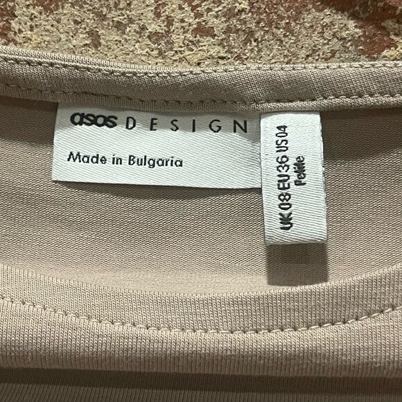 ASOS DESIGN Long Sleeve Corset Bodysuit in Mushroom Size 4 Petite - Picture 3 of 4